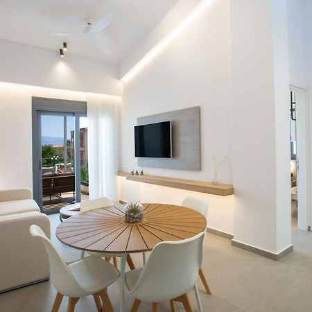 Elianthi Luxury Apartments นิเกียนา ภายนอก รูปภาพ