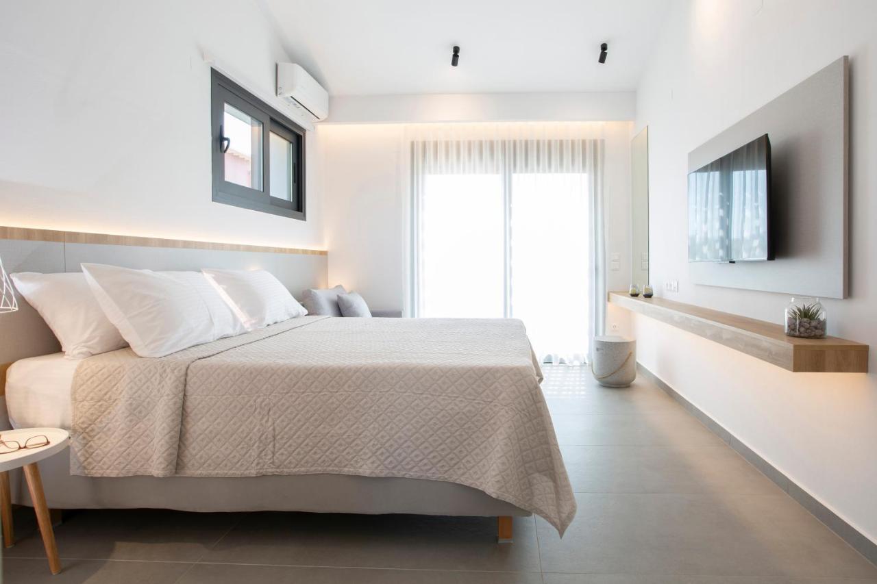 Elianthi Luxury Apartments นิเกียนา ภายนอก รูปภาพ