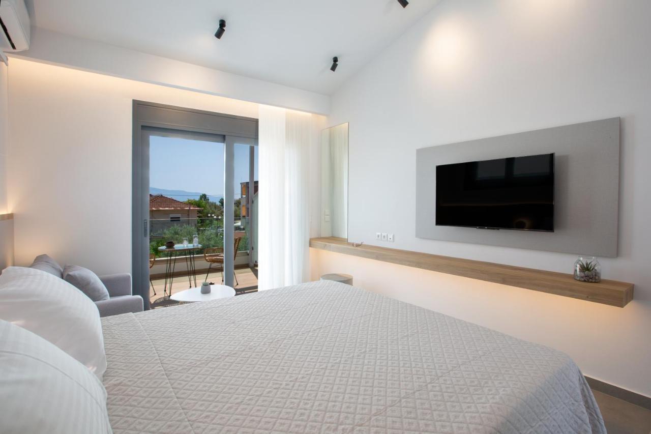 Elianthi Luxury Apartments นิเกียนา ภายนอก รูปภาพ
