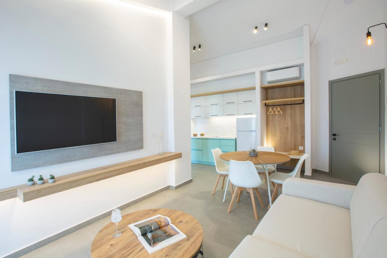 Elianthi Luxury Apartments นิเกียนา ภายนอก รูปภาพ